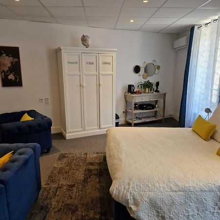 Le Manoir- Cluny Bed & Breakfast Екстериор снимка