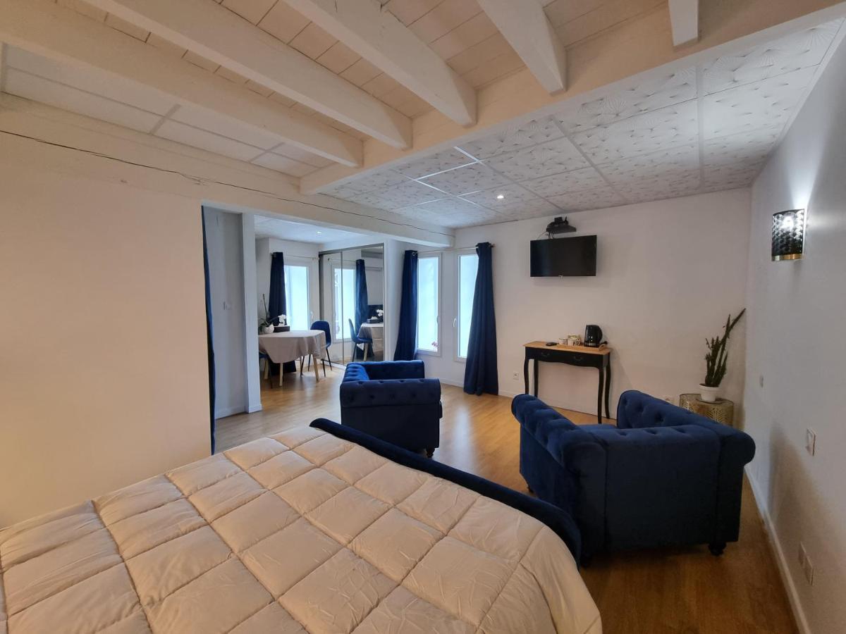 Le Manoir- Cluny Bed & Breakfast Екстериор снимка